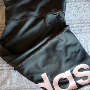 Adidas leggings